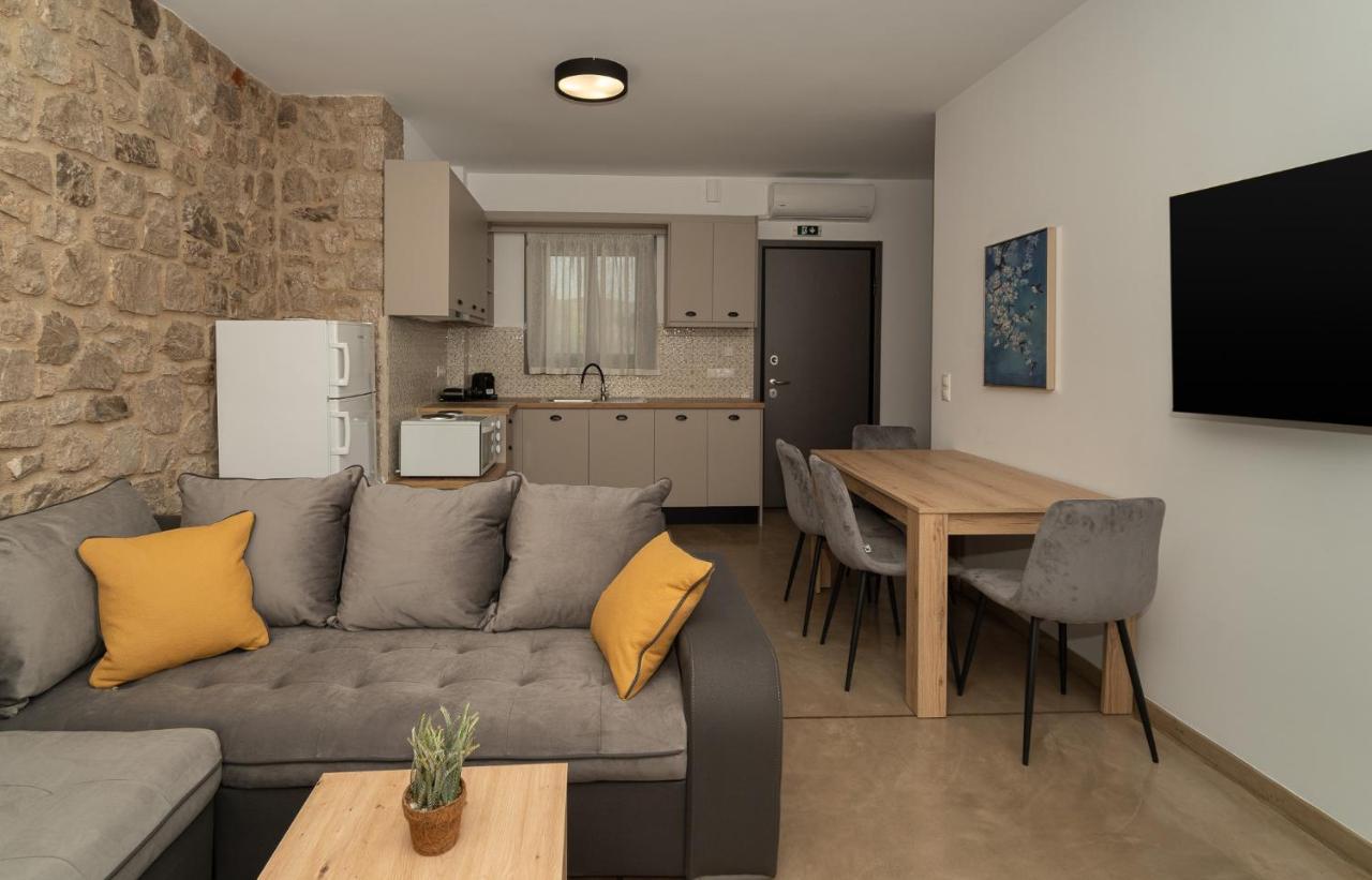 Lithos Suites Финикунда Экстерьер фото
