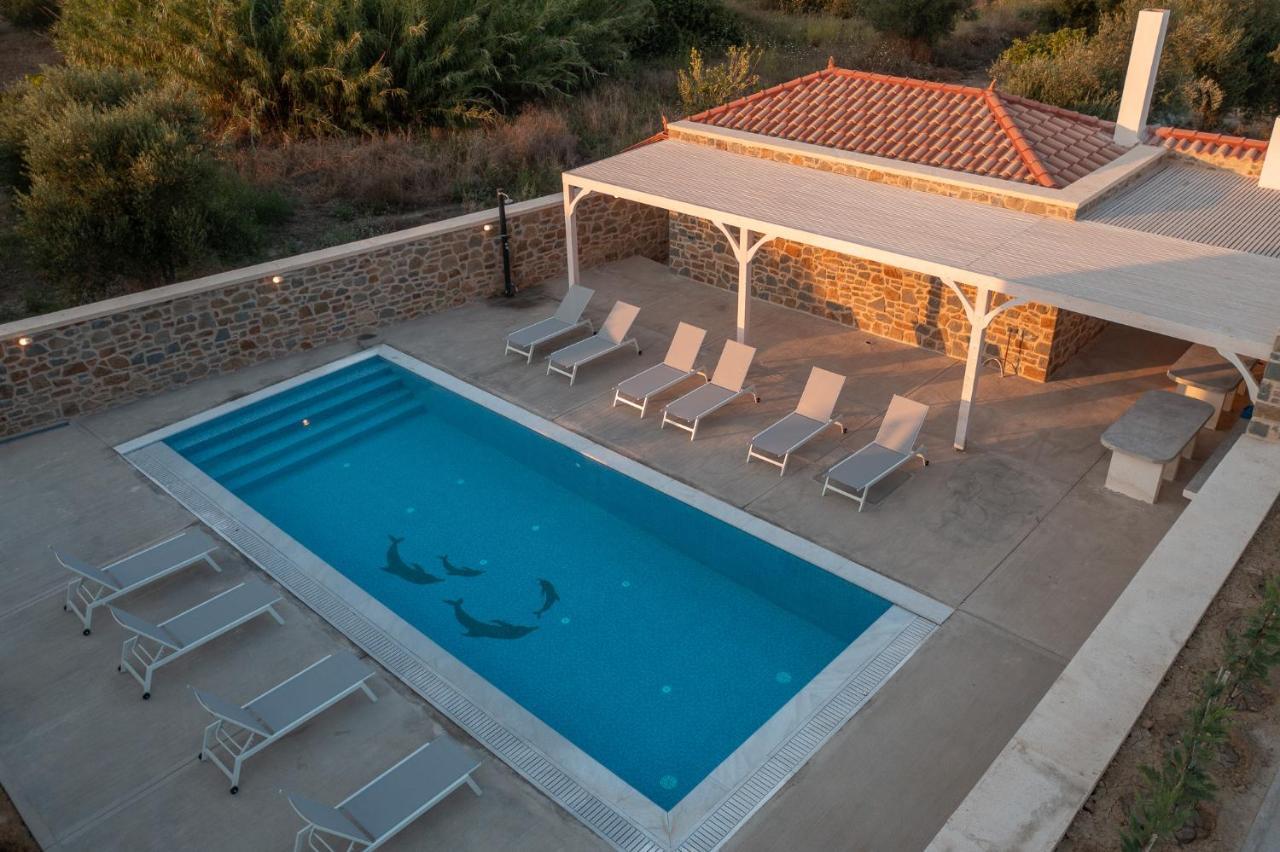 Lithos Suites Финикунда Экстерьер фото