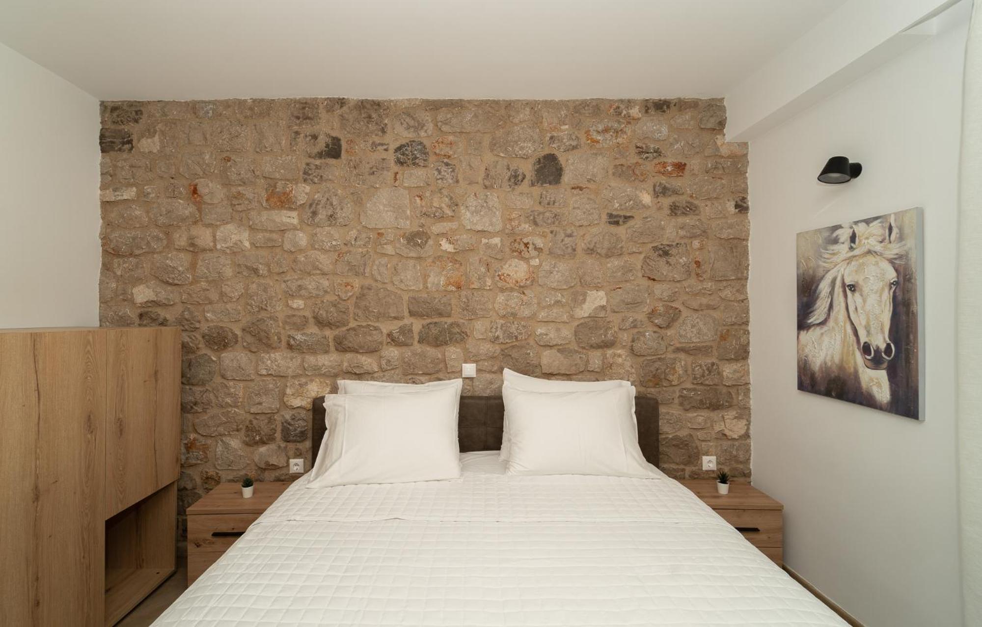 Lithos Suites Финикунда Экстерьер фото